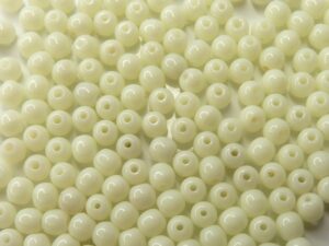 04-R-83539 Pale Yellow round 4 mm. 90 Pc.-0