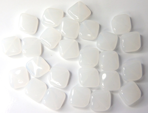 0140111 White Opal 25 Pc.-0 0140111 White Opal 25 Pc.-0