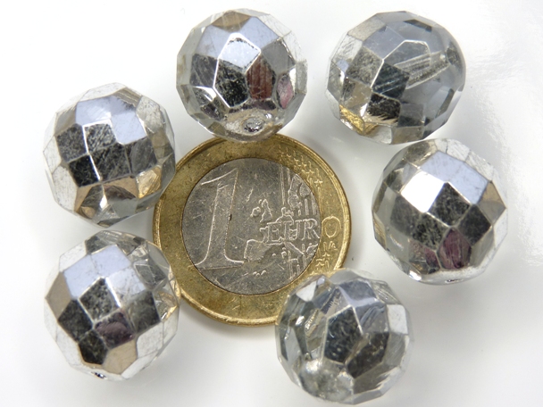 0150118 Crystal Half Silver Facet 16 mm. 3 Pc.-5325