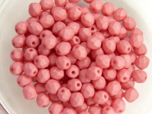 0070424 Saturated Pink Facet 4 mm. 50 Pc.-0