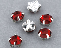 SS20-90070-Silver Extra Chaton Rose Montees Light Siam Red Silver 15 Pc.-5768