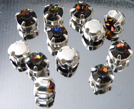 MCC-SS20-SLV-00030-26536 MC-Chatons Crystal Volcano in Silver Setting 10 Pc.-5802