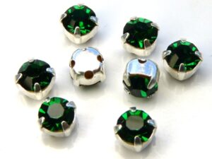 MCC-SS20-SLV-50730 MC-Chatons Emerald in Silver Setting 10 Pc.-0