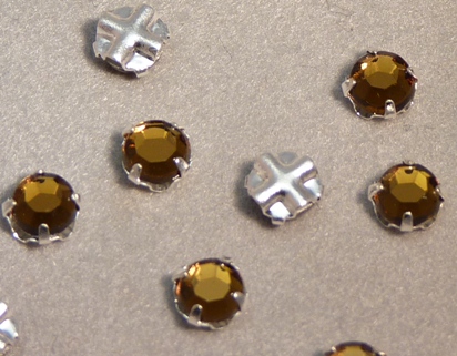 SS20-10220-Silver Extra Chaton Rose Montees Smoke Topaz Silver 15 Pc.-5773