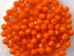 0060109 Opaque Orange Facet 3 mm. 75 Pc.-0