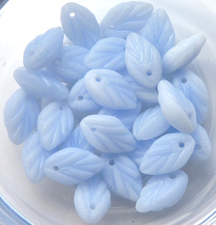 0090063 Opaque Light Blue Blaadje. 35 Pc.-6002
