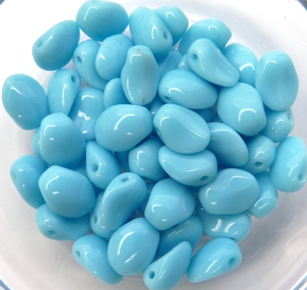 0090236 Blue Turquoise Tulip Petal ( Short Daggerbead) 30 Pc.-5980
