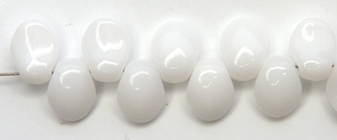 0140021 White Alebaster Tulip Petal ( Short Daggerbead) 35 Pc.-0