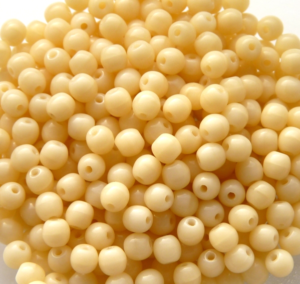03-R-13010 Opaque Light Beige Round 3 mm. 120 Pc.-0 03-R-13010 Opaque Light Beige Round 3 mm. 120 Pc.-0