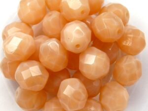 0070322 Milky Apricot Facet 8 mm. 10 Pc.-0