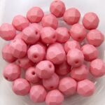 0070425 Saturated Pink Facet 6 mm. 25 Pc.-0