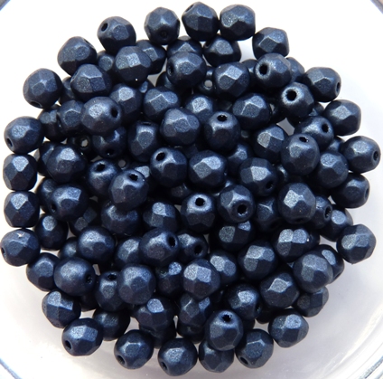 0090097 Metallic Suede Dark Blue facet 4 mm. 50 Pc-0