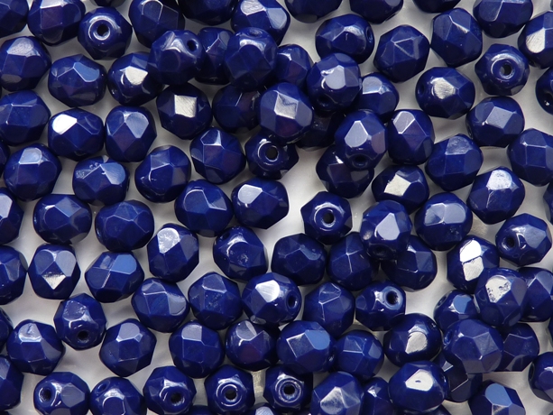 FP1-06-33400 Opaque Navy Blue Czech Glass Facet Firepolish 6 mm FP1-06-33400 Opaque Navy Blue Czech Glass Facet Firepolish 6 mm