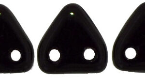 CMTR-23980 CzechMates Triangle Jet, 10 gram-6149