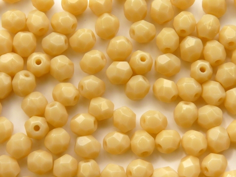 0040215 Ivory Facet 4 mm. 50 Pc.-6341
