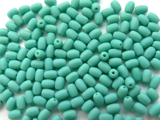0100021 Matt Opaque Green Turquoise Oval 120 Pc.-6389