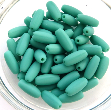 0100023 Matte Opaque Green Long Oval 35 Pc.-0
