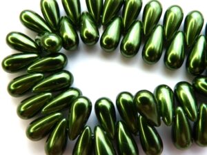 0100112 Dark Green Glass Pearl Drop 30 Pc.-6399