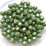 0100417 Opaque White Green Luster Facet 4 mm. 50 Pc.-0