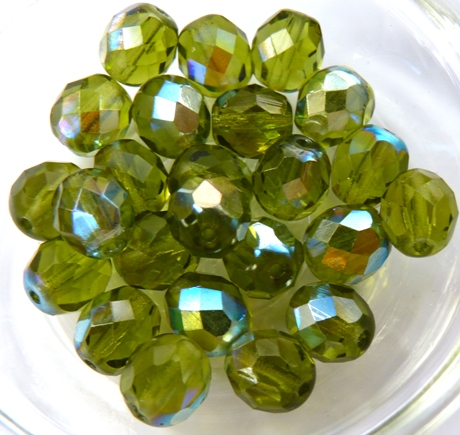 0100440 Olivine AB Facet 8 mm. 15 Pc.-0 0100440 Olivine AB Facet 8 mm. 15 Pc.-0