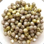 0100458 Opaque White Green/Grey Marble Facet 4 mm. 40 Pc.-0