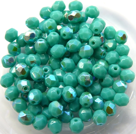 0100480 Opaque Green Turquoise met AB, Facet 4 mm. 40 Pc.-0 0100480 Opaque Green Turquoise met AB, Facet 4 mm. 40 Pc.-0