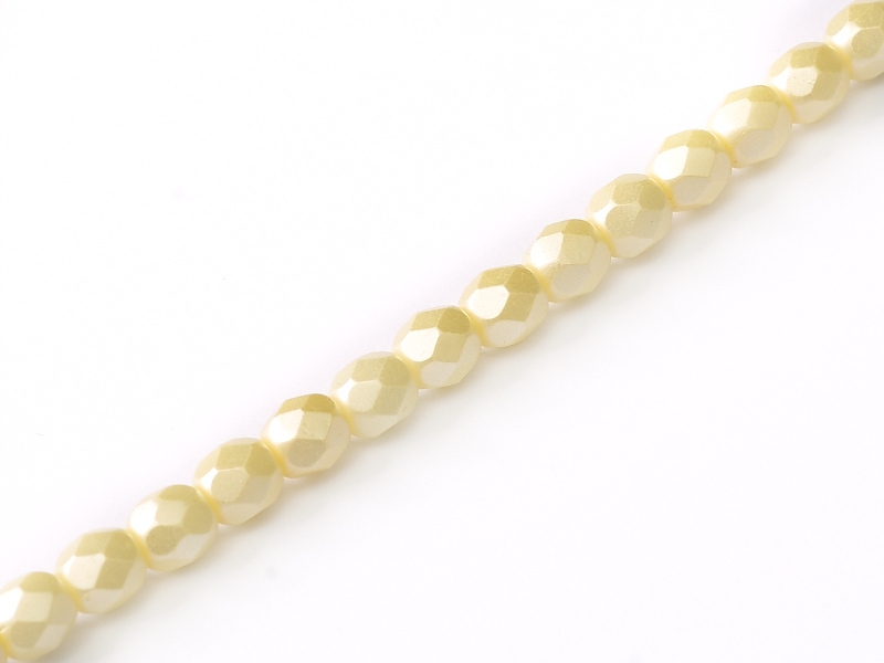 FP-03-02010-25039 Pastel Cream Pearl facet 3 mm. 50 Pc.-0 FP-03-02010-25039 Pastel Cream Pearl facet 3 mm. 50 Pc.-0