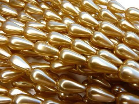 0040115 Light Gold druppelvormige glasparel 10 Pc.-0 0040115 Light Gold druppelvormige glasparel 10 Pc.-0