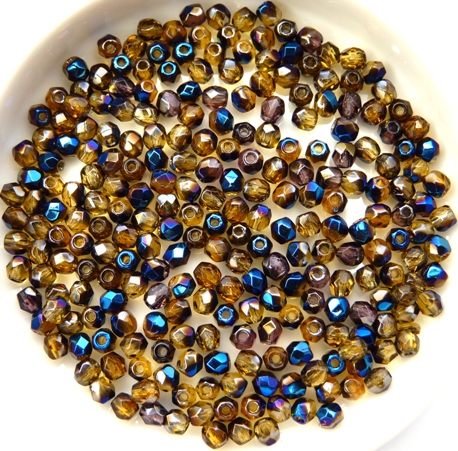 0030207 Blue Iris Topaz facet 3 mm. 75 Pc.-7128