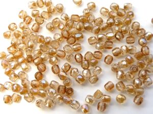 0030241 Crystal met Celsian facet 2.5 mm.-0