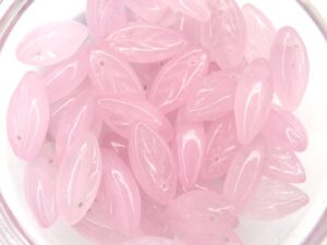 0070030 Milky Pink Leaves ( hole in the top) 34 Pc.-8195