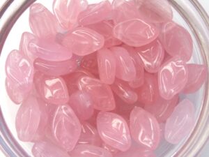 0070031 Milky Pink Leaves ( hole through the top) 34 Pc.-8198