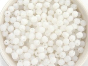 0140211 Frozen ( Matte) Alabaster facet 4 mm. 50 Pc.-0