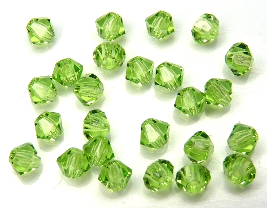 03-MC-50520 Peridot Green, 3 mm. 50 Pc-0