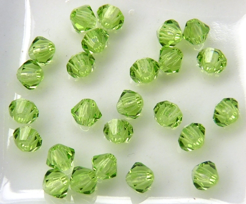 03-MC-50520 Peridot Green, 3 mm. 50 Pc-8103