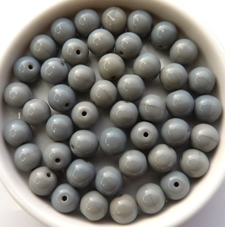 0020031 Opaque Grey round 7 mm. 30 Pc.-0