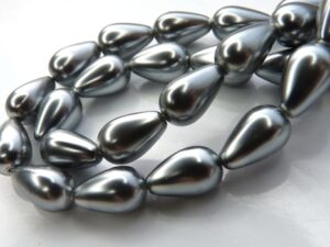 0020066 Silver-Grey Pearl Drop. 12 Pc.-8669