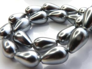 0020066 Silver-Grey Pearl Drop. 12 Pc.-0