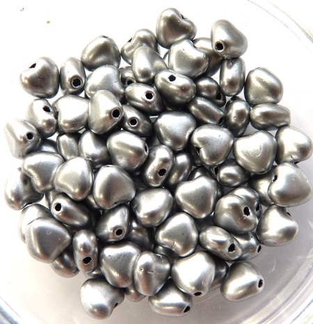 0020078 Silky Silver Heart Bead. 30 Pc.-8688
