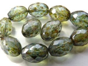 0100403 Crystal Green/Blue Lazura Oval facet 13x10 mm. 6 Pc.-0