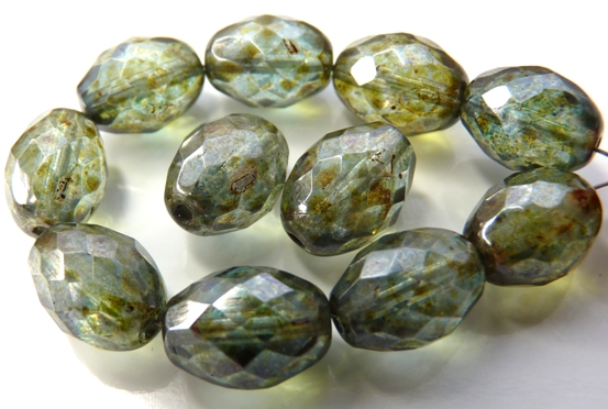 0100403 Crystal Green/Blue Lazura Oval facet 13x10 mm. 6 Pc.-0