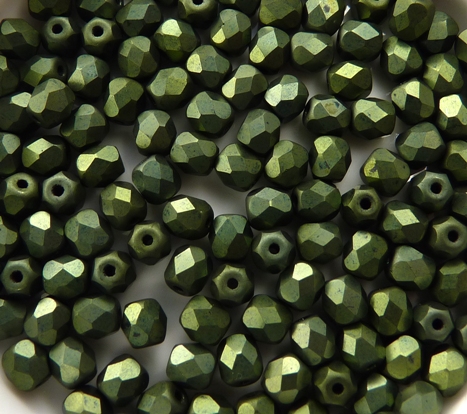 0100418 Jet Matte Green Metallic Facet 4 mm. 50 Pc.-8485