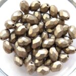 0020290 Metallic Suede Coco/Silver Silver Grey Oval facet 8 x 6 mm. 15 Pc.-0