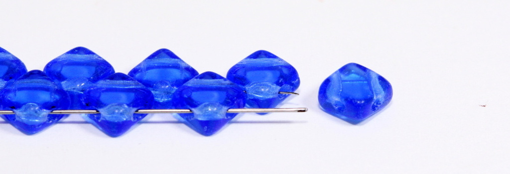 SL-30060 Silky Bead Sapphire 30 Pc.-8815