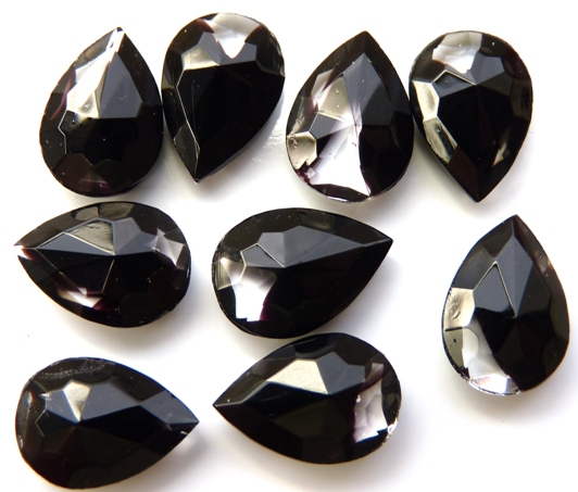 23980-00030-PE Pearshape Jet /Crystal 14 x 10 mm.-0 23980-00030-PE Pearshape Jet /Crystal 14 x 10 mm.-0