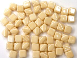 SL-03000-14413 Silky Bead Chalk White Champagne Luster 30 Pc.-0