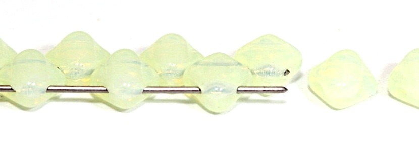 SL-81000 Silky Bead Milky Jonquil 30 Pc.-8828