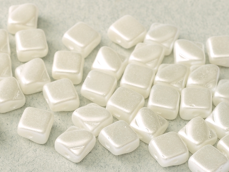 SL-02010-25001 Silky Bead Pastel Pearl White 30 Pc.-0 SL-02010-25001 Silky Bead Pastel Pearl White 30 Pc.-0