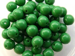 06-R-53230 Opaque Green Round 6 mm. 50 Pc.-0