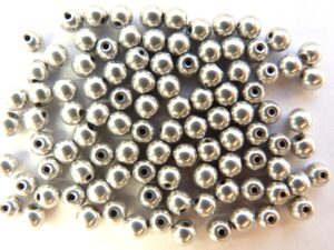 04-R-00030-27000 Crystal Full Silver Round 4 mm. 100 Pc.-9574